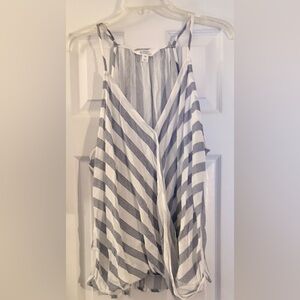 Market & Spruce Gray Wrap Shirt Casual